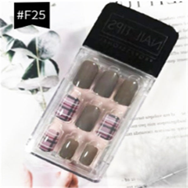 Nail Art Stickers – Easy DIY Nail Decorations