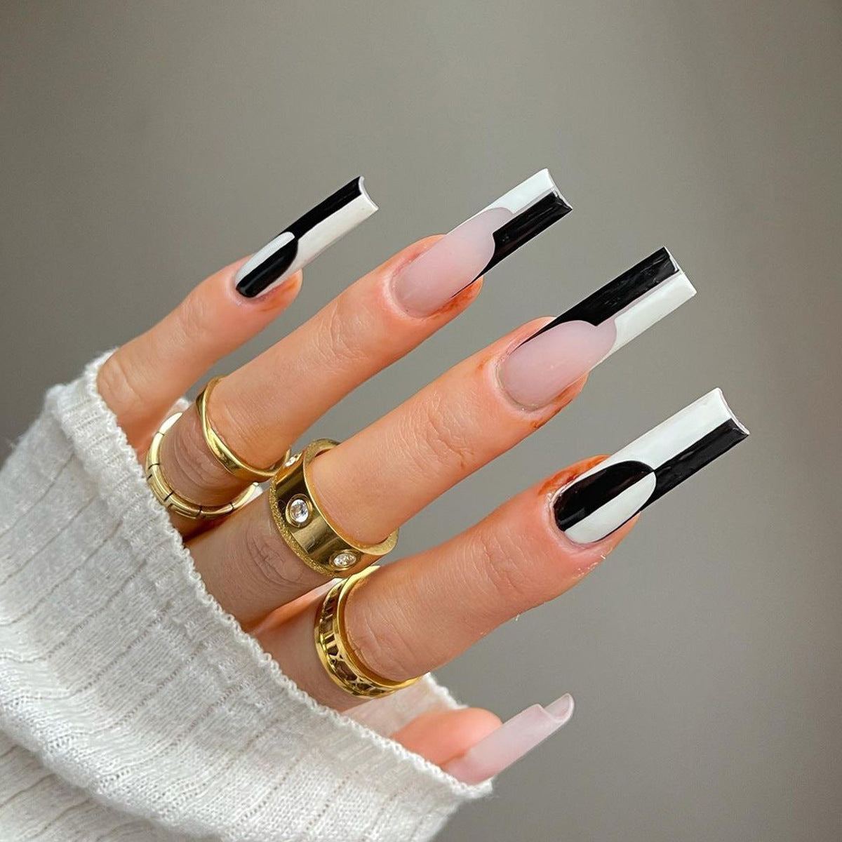 Black & White Long Press-On Nails – Removable Nail Tips